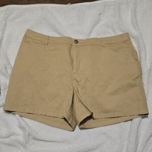 Amazon Essentials Men's Khaki Flat Front Shorts
